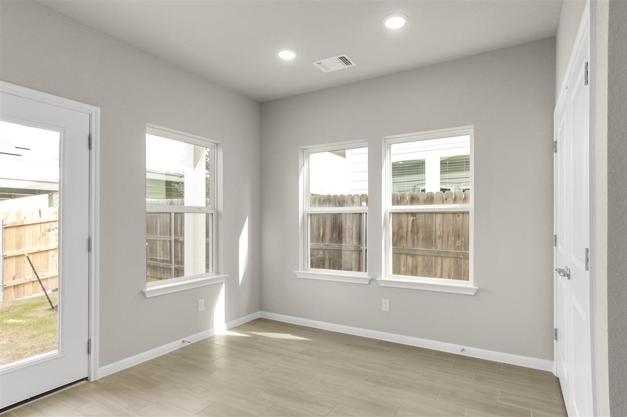 9510 Grapevine Leaf Dr Property Photo 23