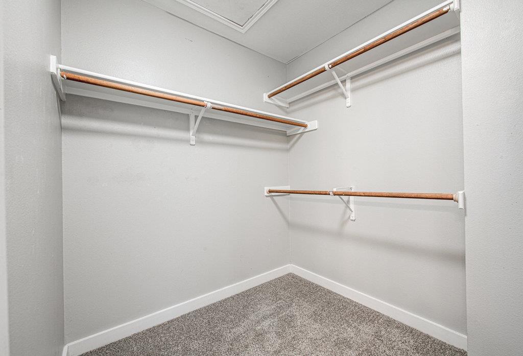 1302 Crete Ln Property Photo 22
