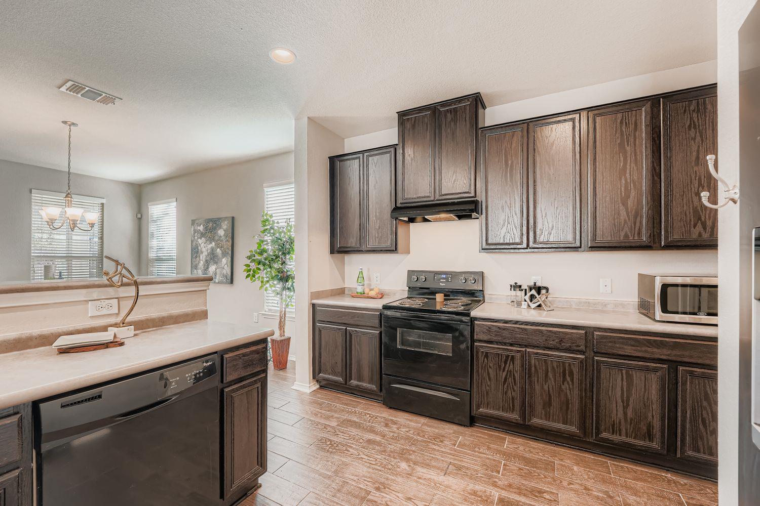 11017 Roderick Lawson Ln Property Photo 12