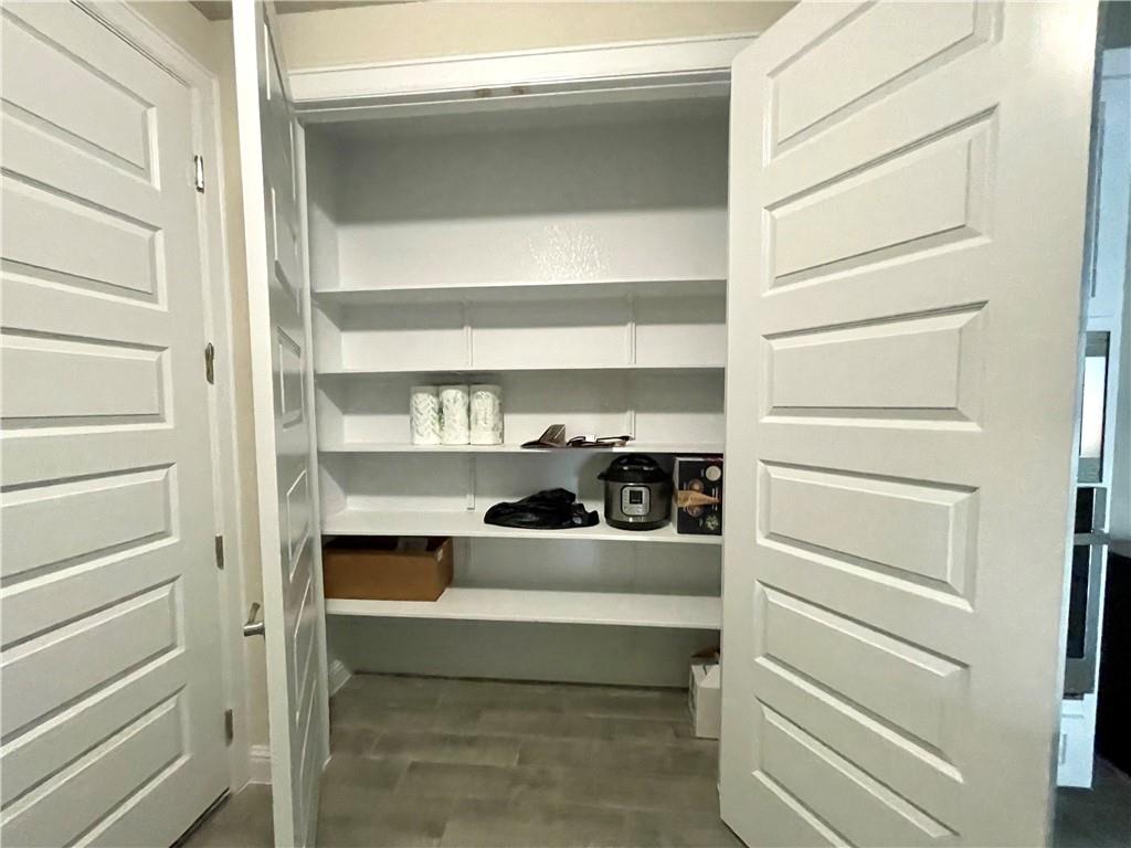 148 Riverhill Dr Property Photo 13