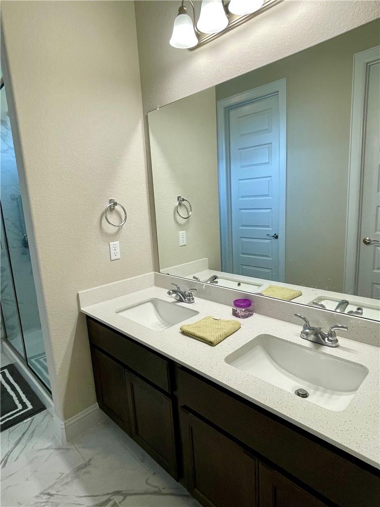 148 Riverhill Dr Property Photo 18