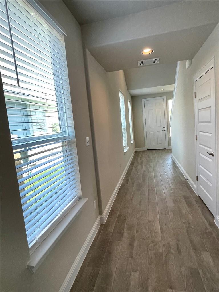 148 Riverhill Dr Property Photo 24