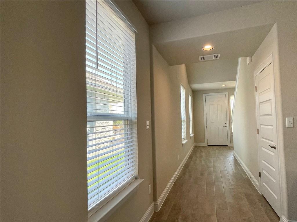 148 Riverhill Dr Property Photo 25