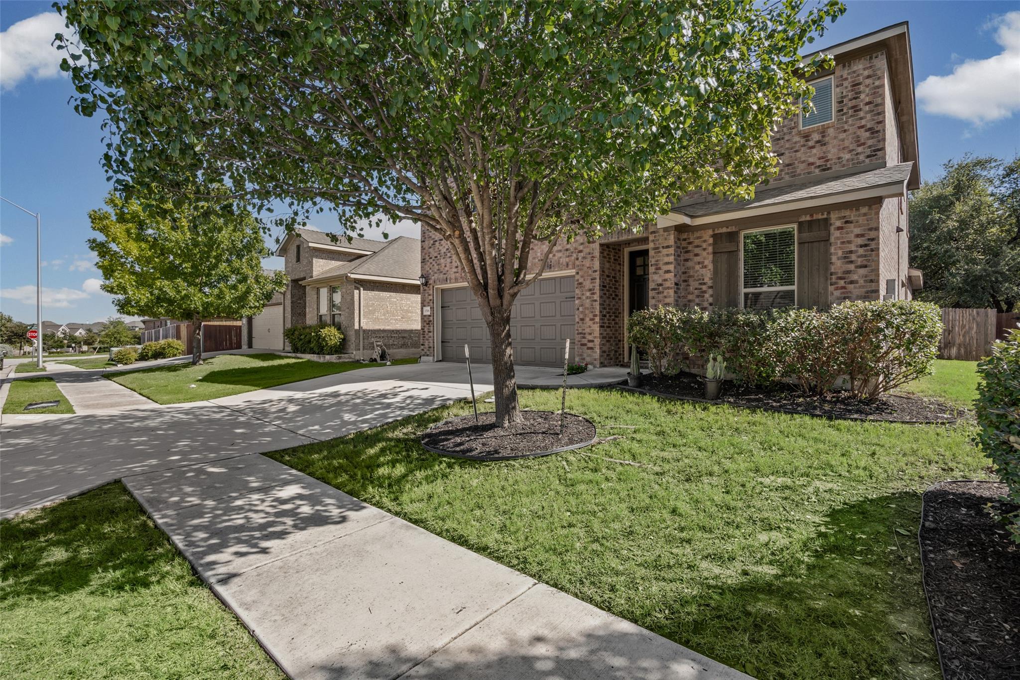 1516 William Bee Dr Property Photo 3