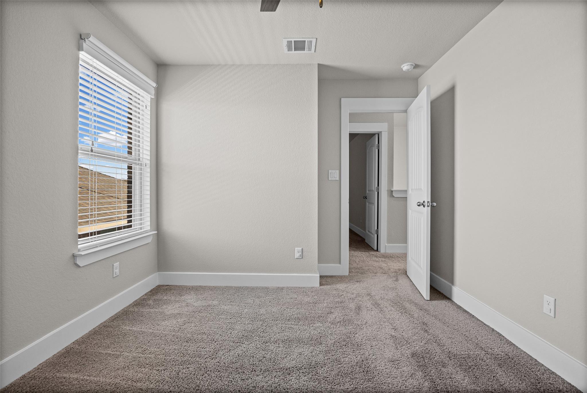 1516 William Bee Dr Property Photo 37