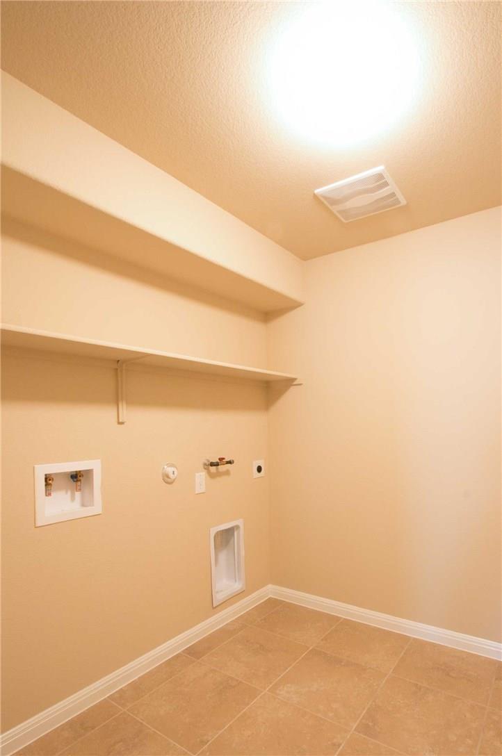 624 Carly Ann Ln Property Photo 10