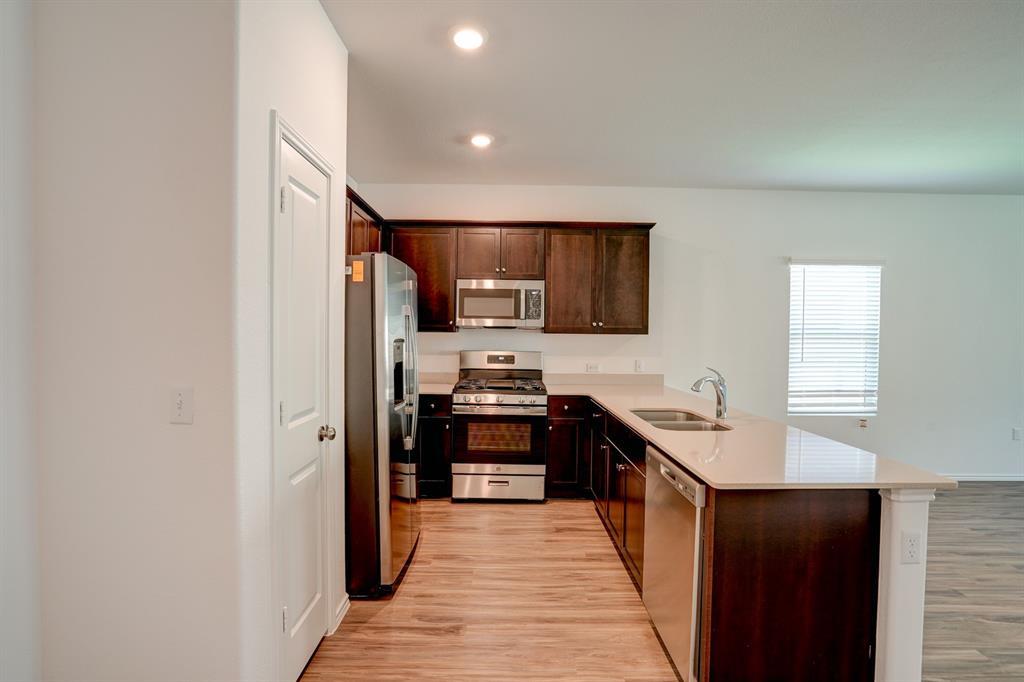 7603 Ivy Trellis Trl Property Photo 4