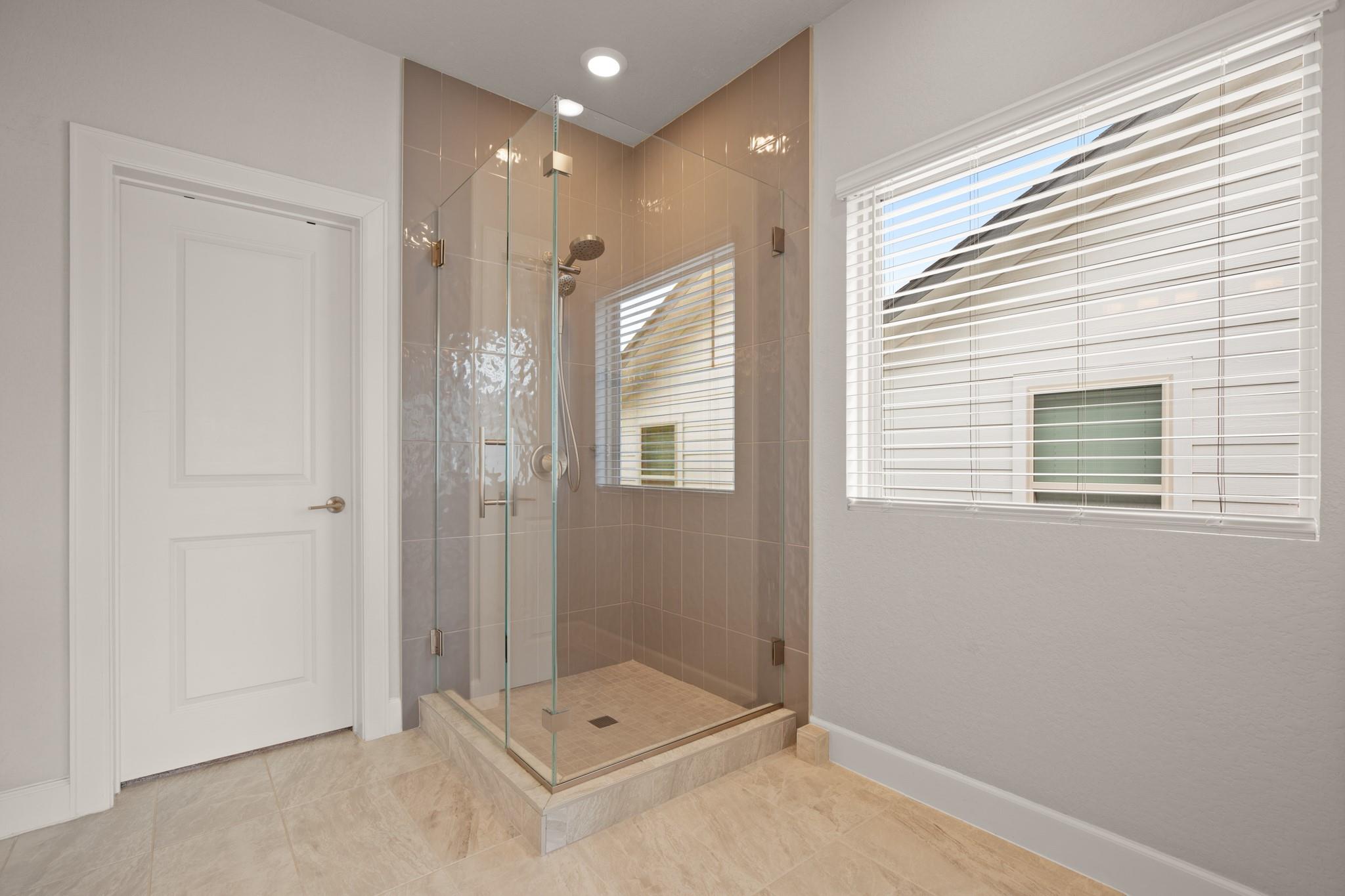 12809 Stanford Dr Property Photo 14