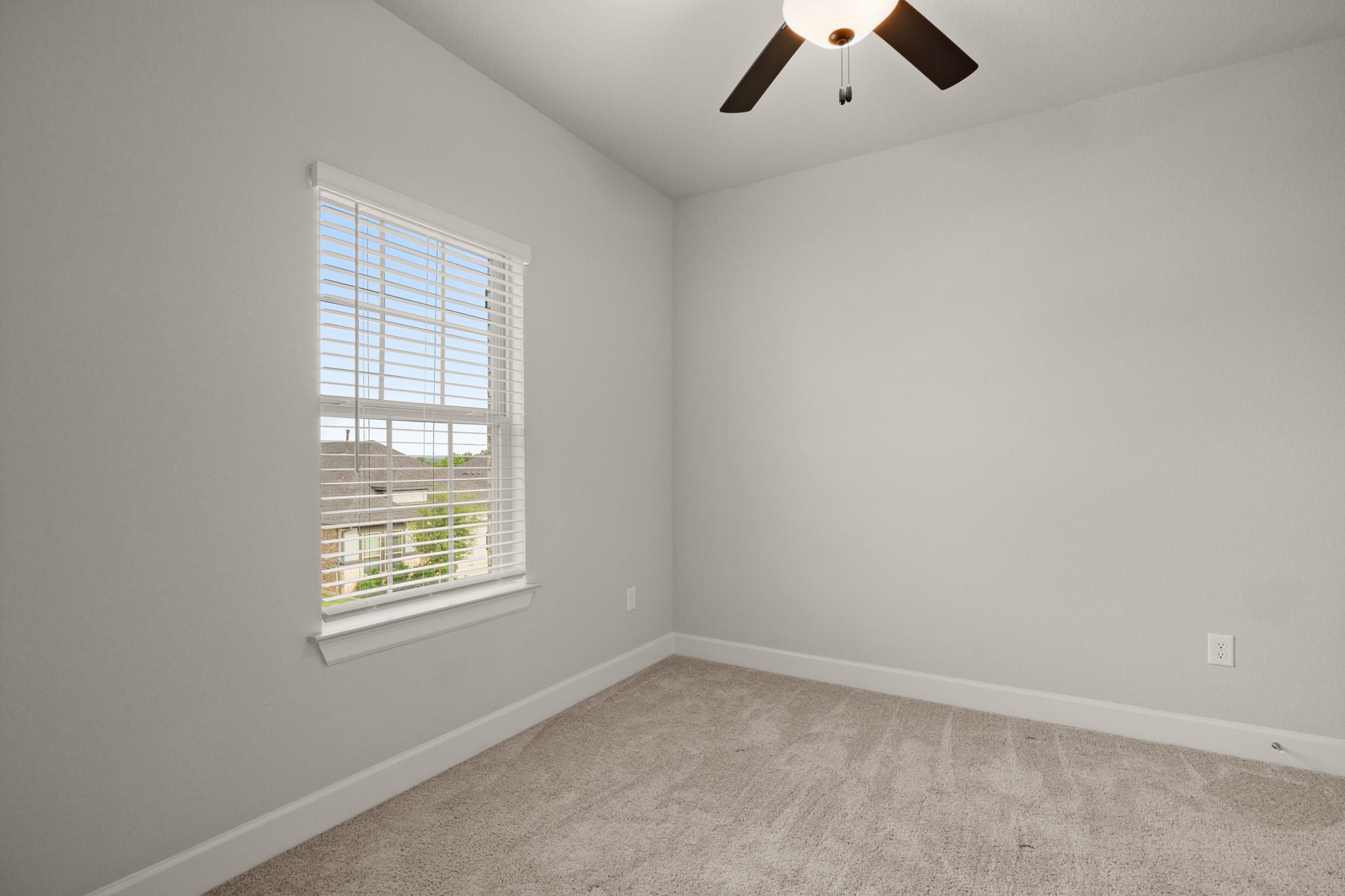 12809 Stanford Dr Property Photo 17