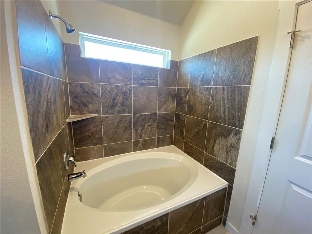 17115 Alturas Ave Property Photo 14
