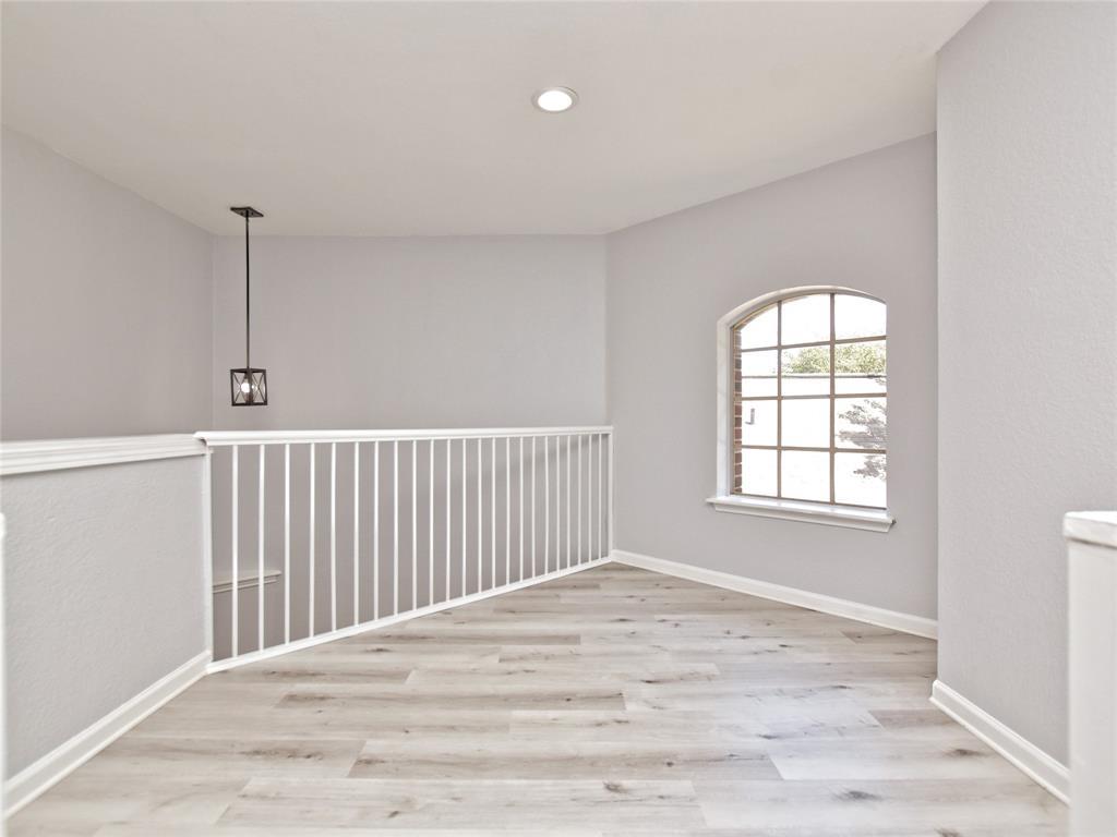 15708 Opal Fire Dr Property Photo 5