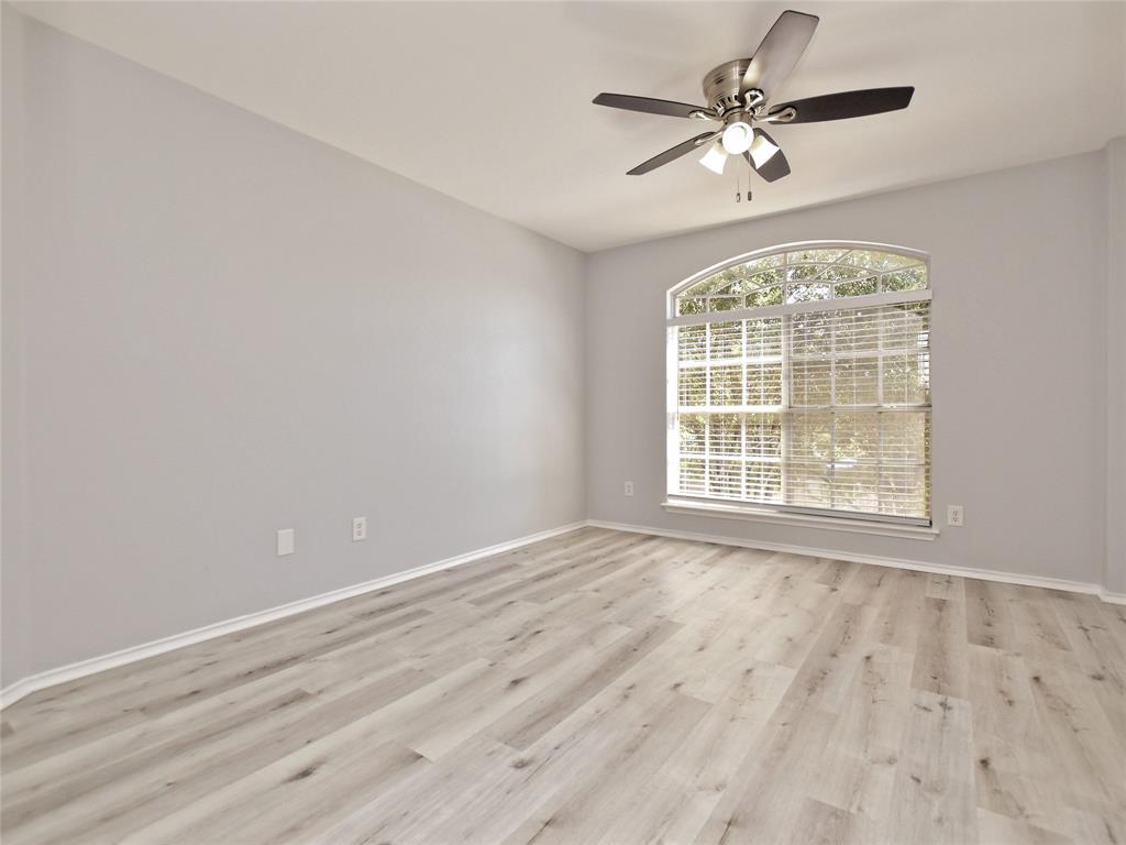 15708 Opal Fire Dr Property Photo 9