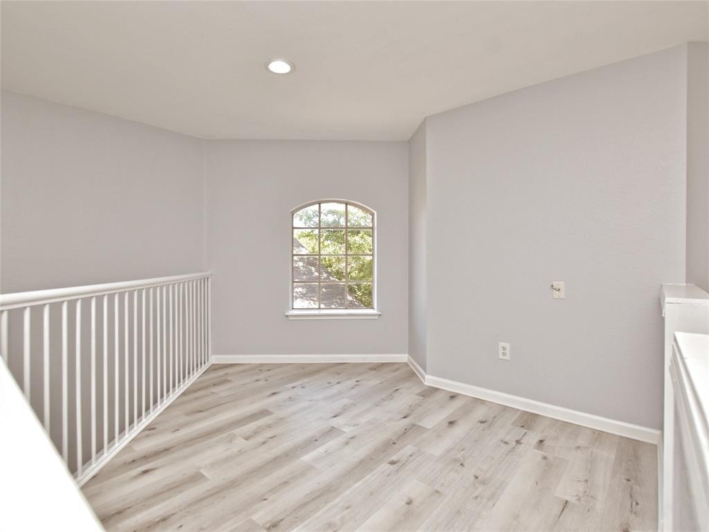 15708 Opal Fire Dr Property Photo 28