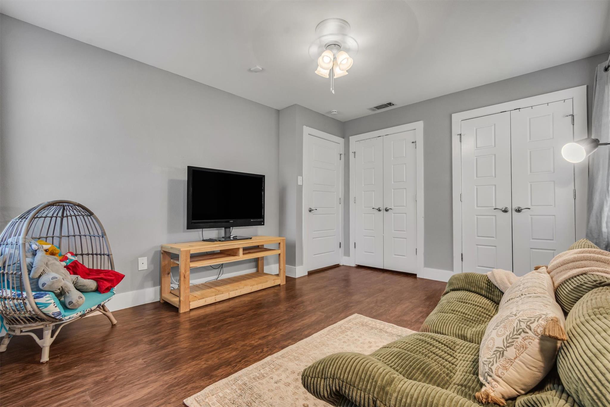 1009 Crepe Myrtle Dr Property Photo 16