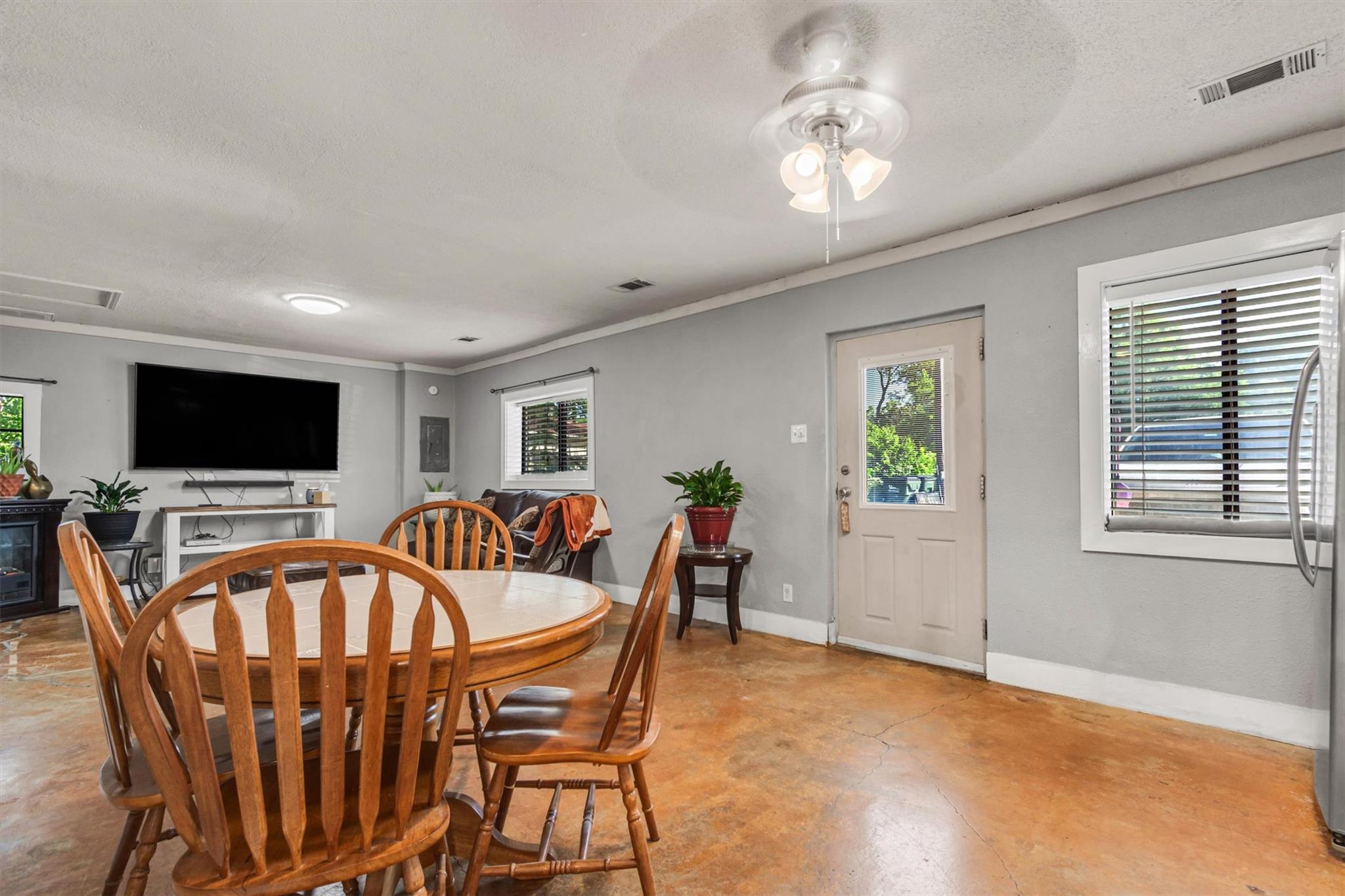 1009 Crepe Myrtle Dr Property Photo 26