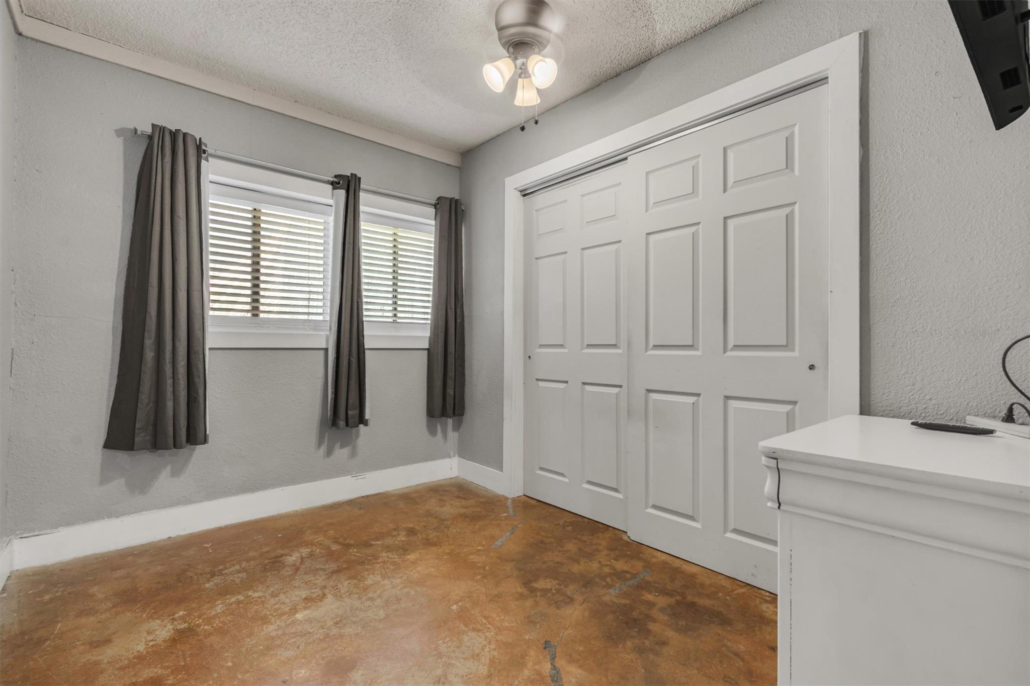 1009 Crepe Myrtle Dr Property Photo 29