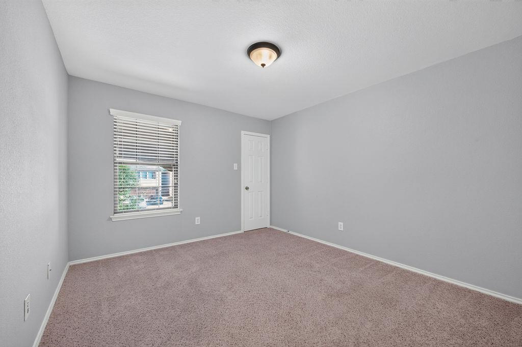 2200 Ezra Ct Property Photo 22