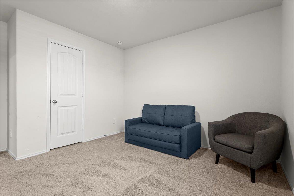 114 Sickle Loop Property Photo 19