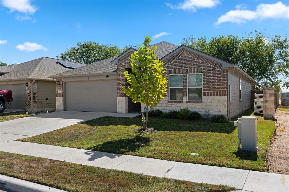 114 Sickle Loop Property Photo 31