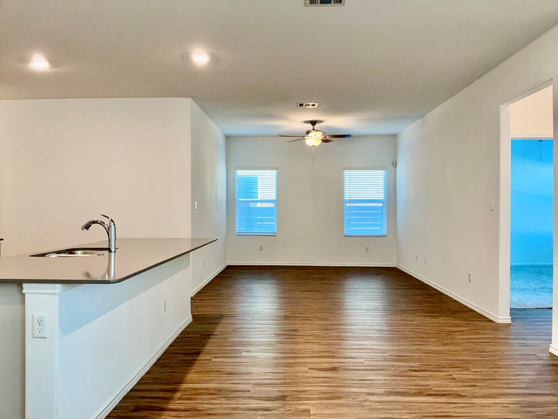 105 Blue Blaze Trl Property Photo 3