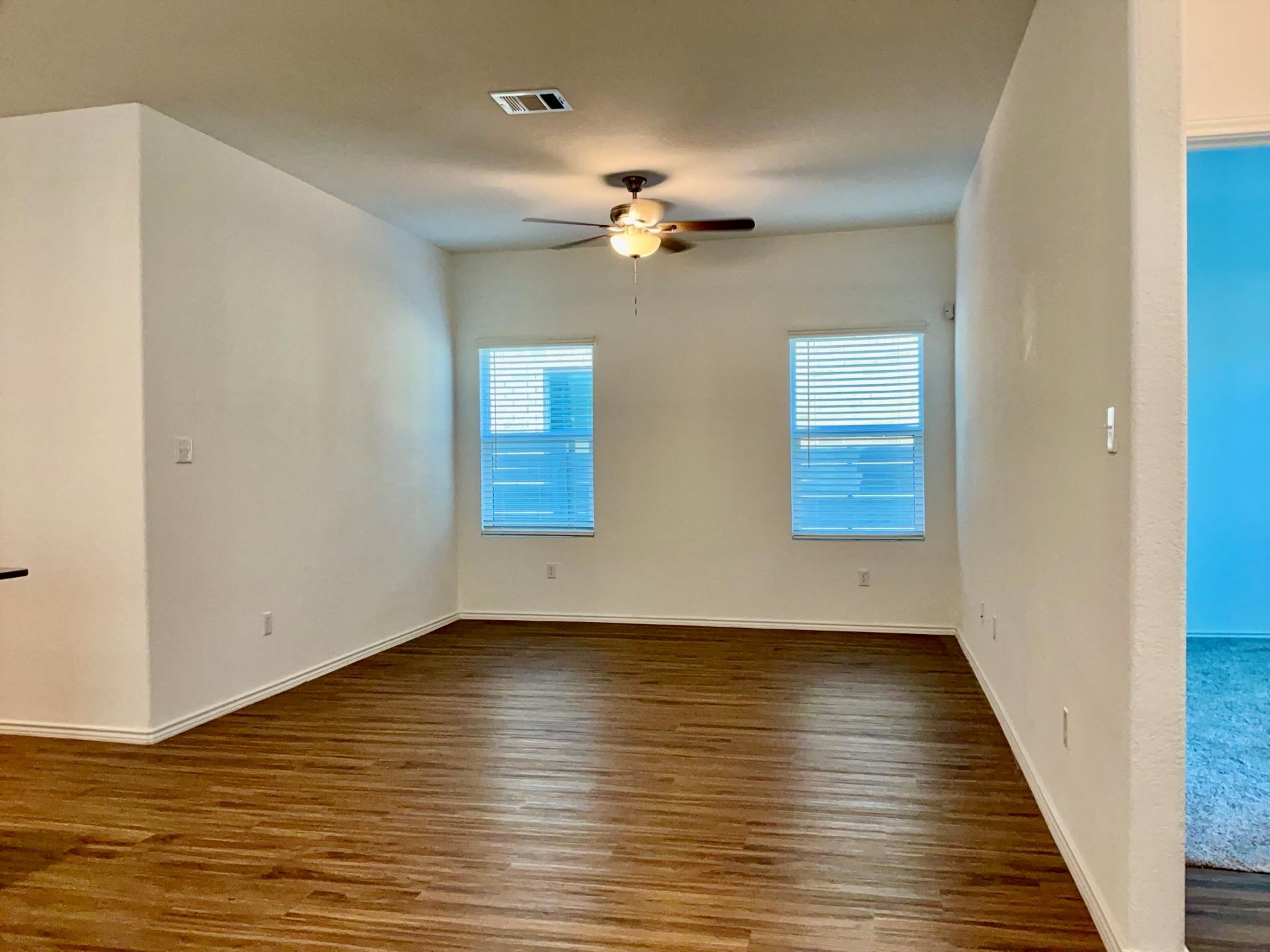 105 Blue Blaze Trl Property Photo 4