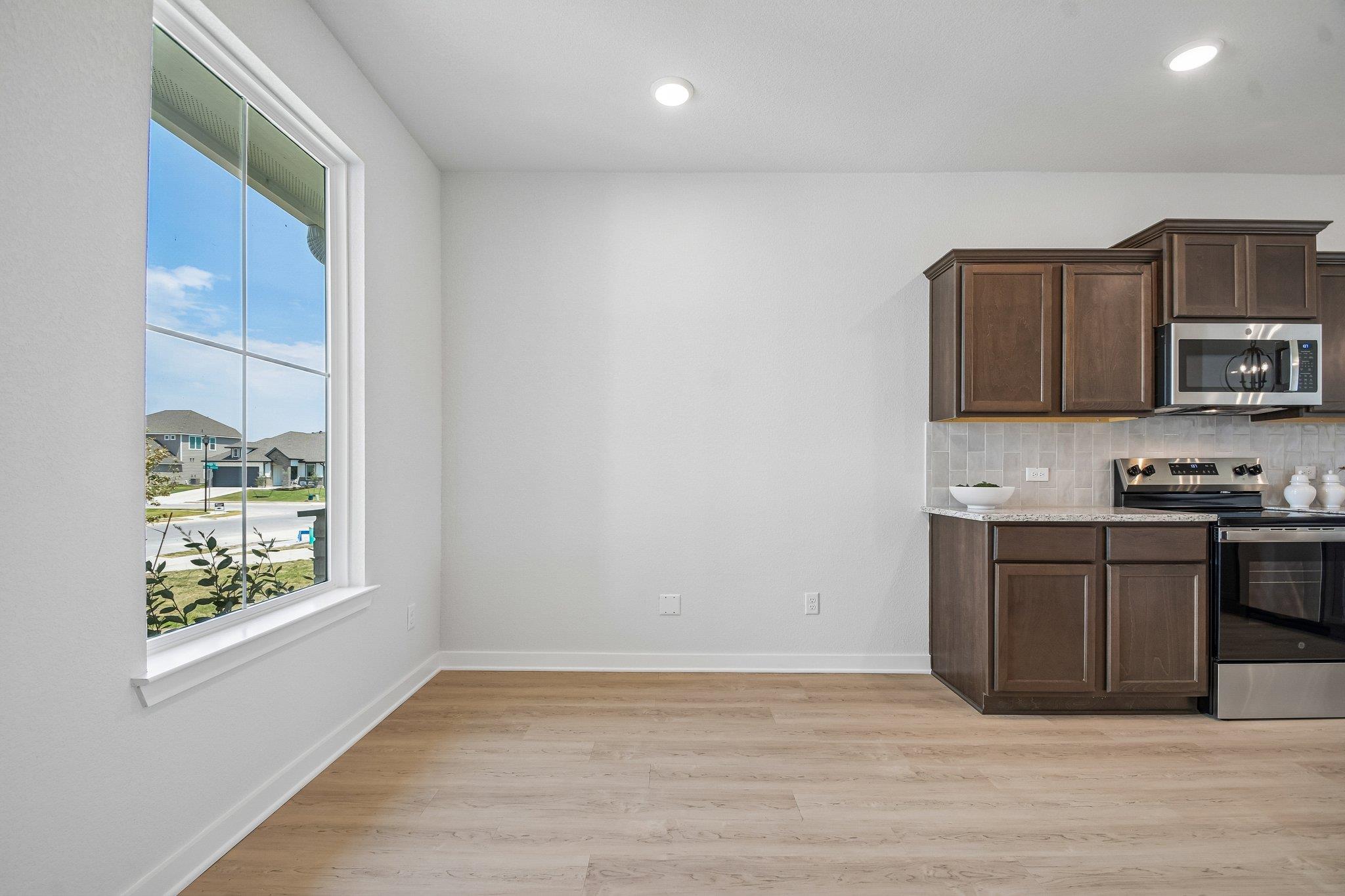 308 Boatright Blvd Property Photo 9