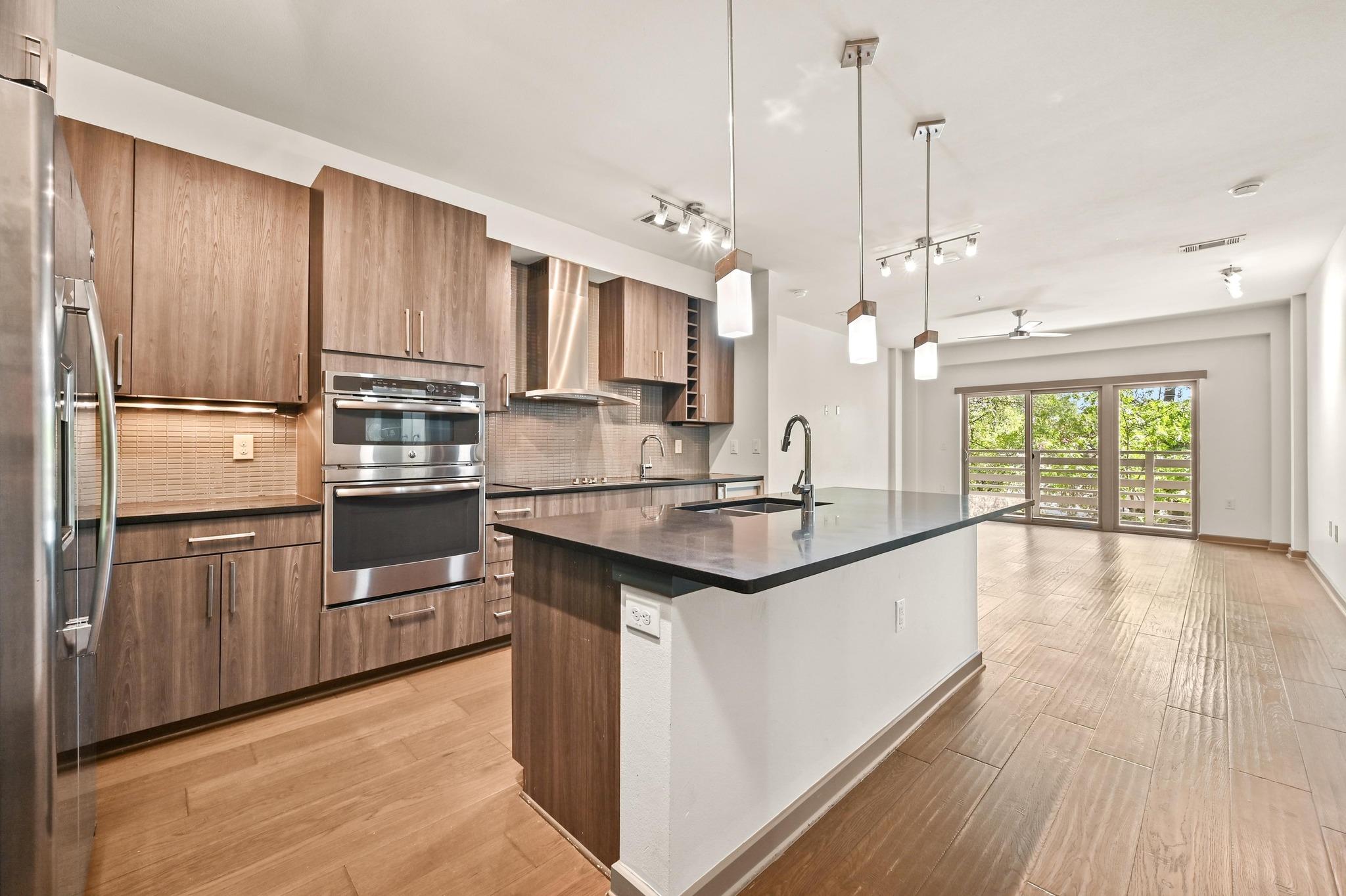 3600 S Lamar Blvd #213 Property Photo 1