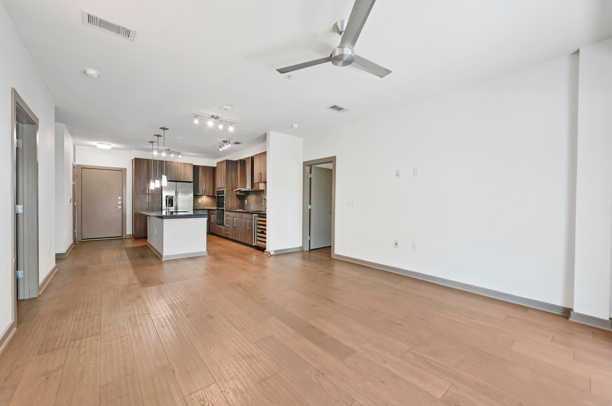 3600 S Lamar Blvd #213 Property Photo 10