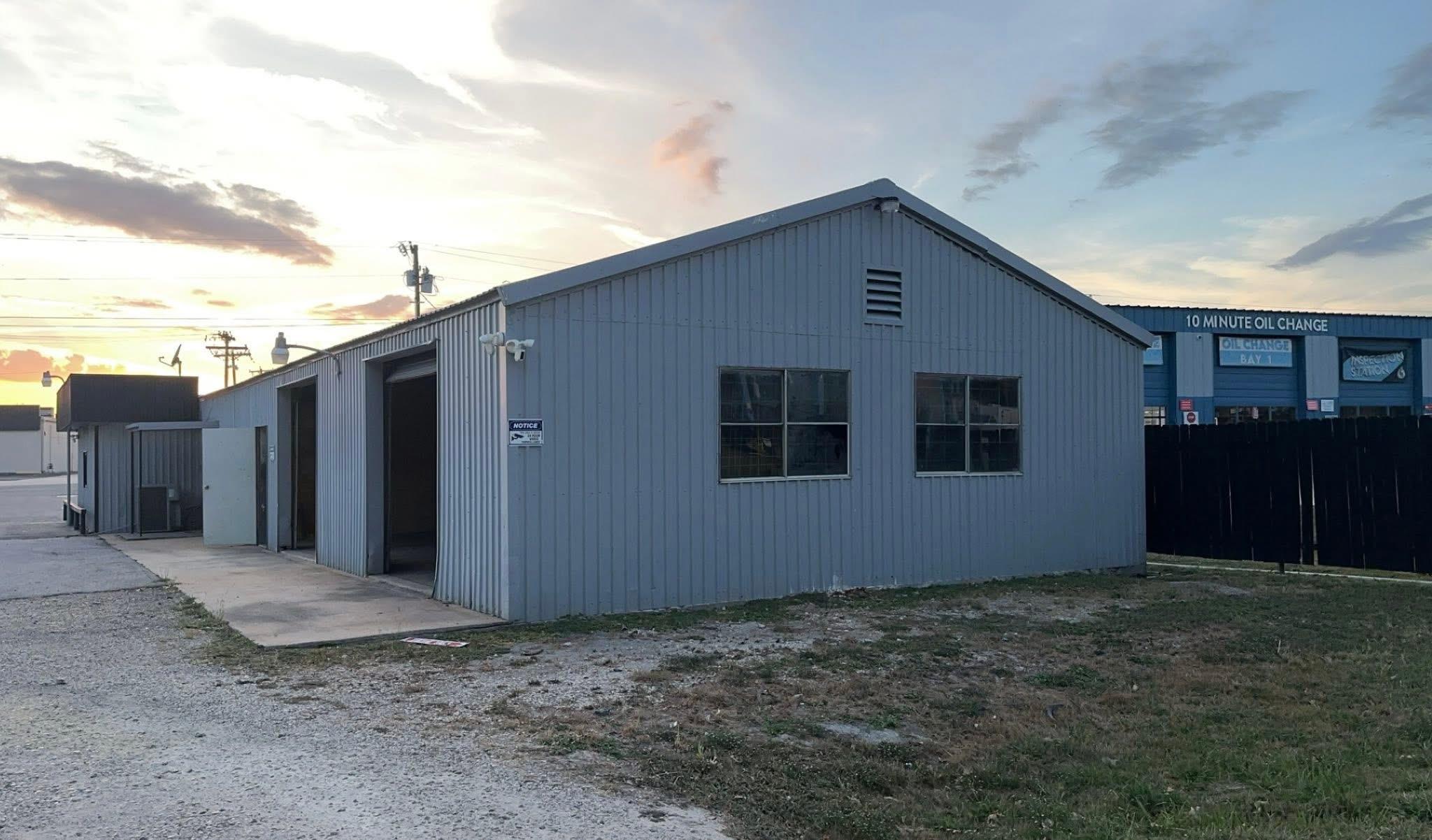 1706 N Main St #suite B Property Photo 1