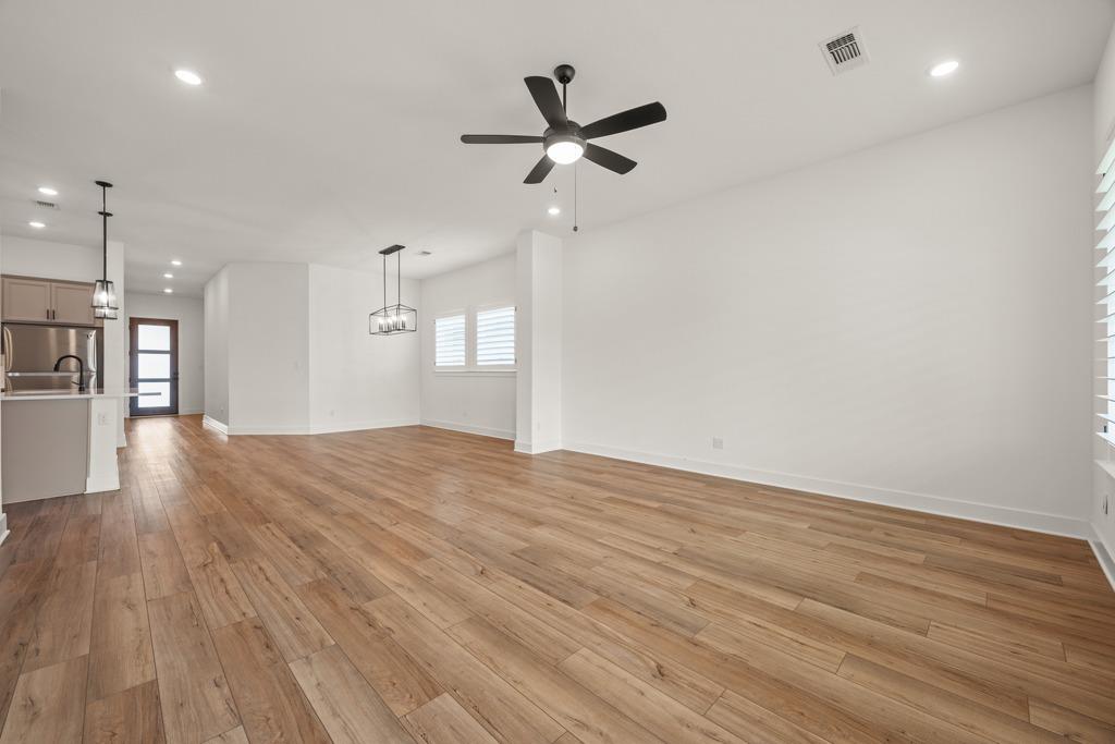 133 Rocking R Ct Property Photo 8