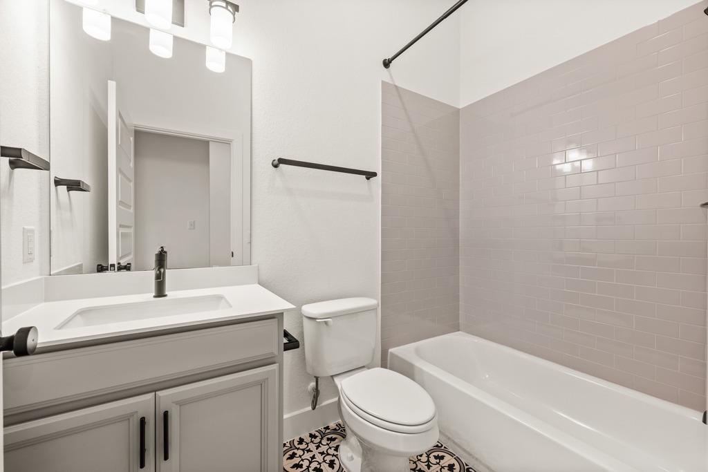 133 Rocking R Ct Property Photo 23
