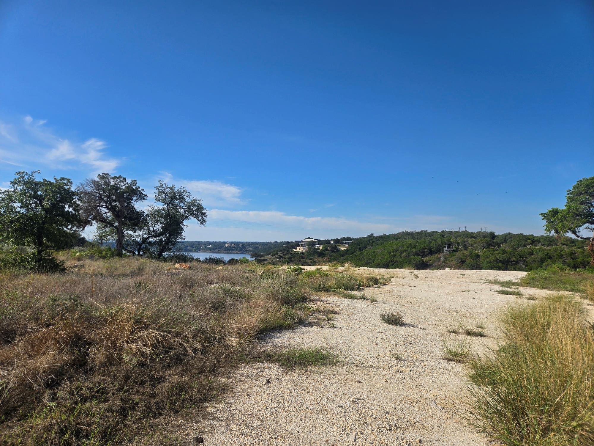 18101 Marshalls Point Dr Property Photo 8