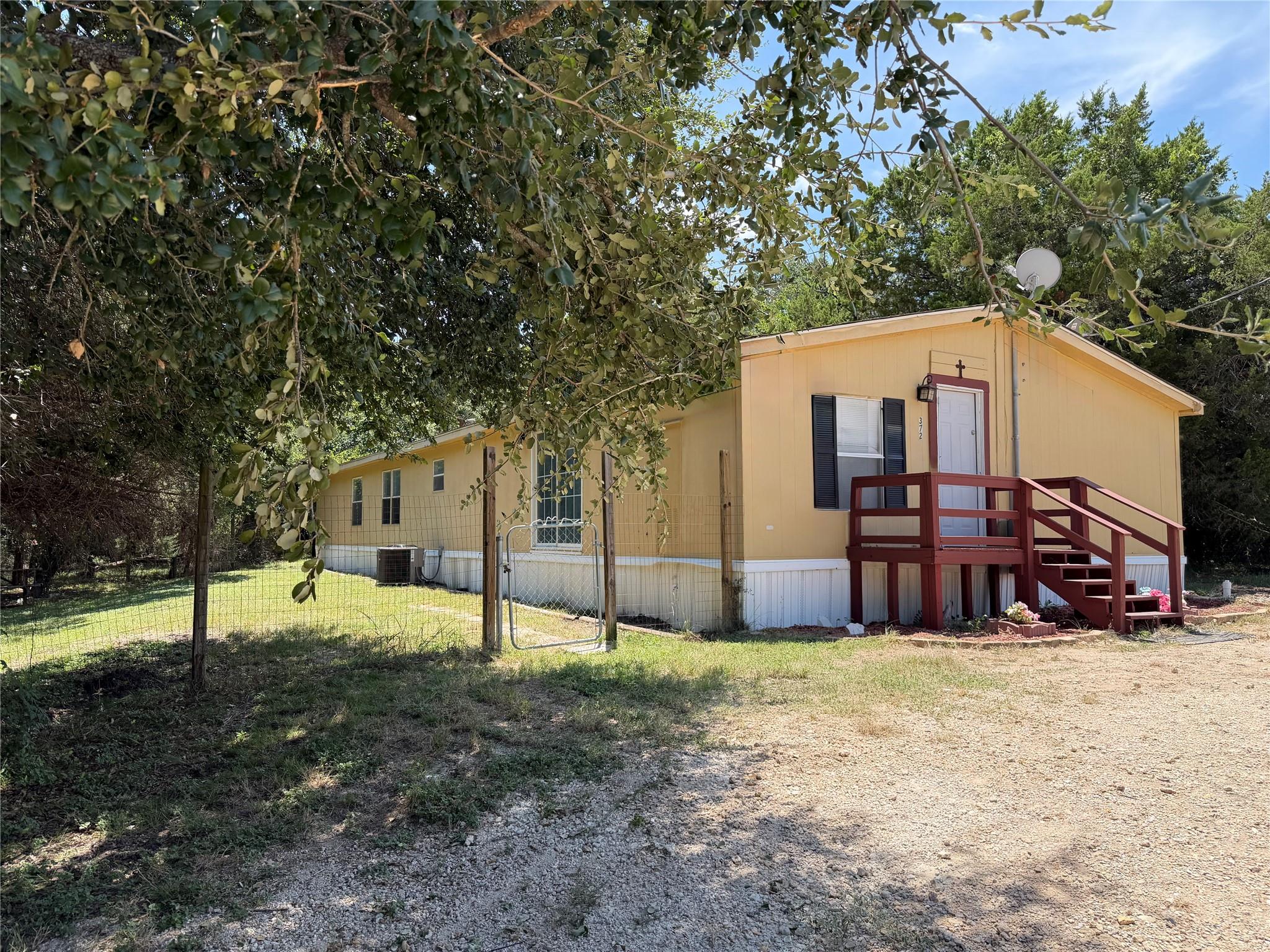 372 County Road 4450 None Property Photo 1