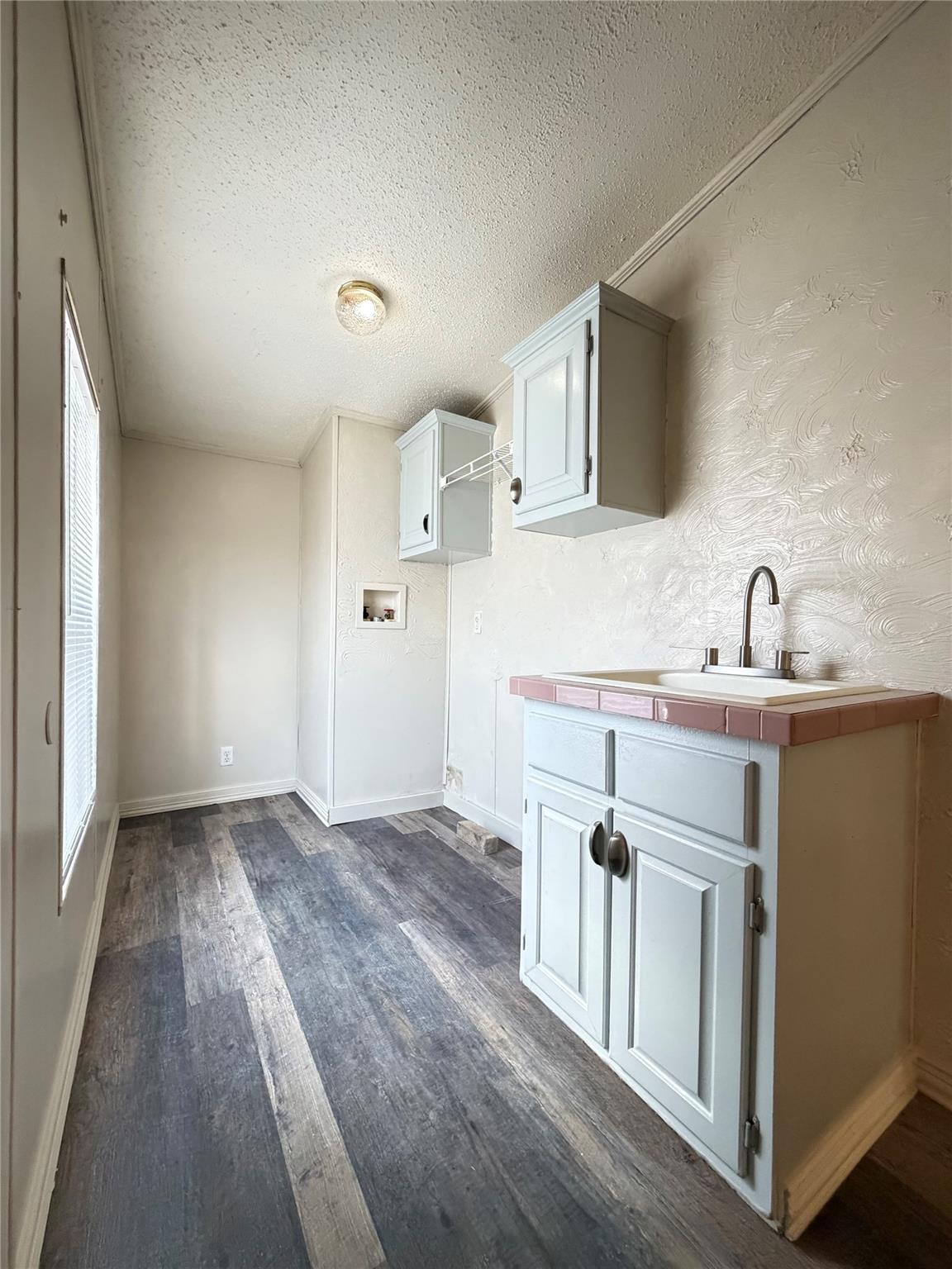 372 County Road 4450 None Property Photo 2