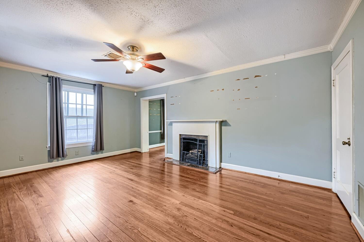 2207 Euclid Ave Property Photo 4