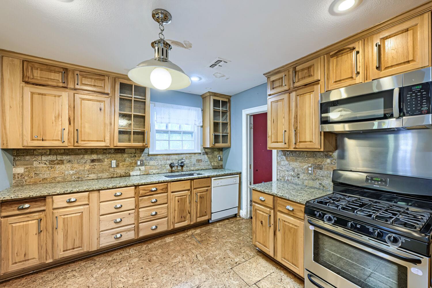 2207 Euclid Ave Property Photo 15
