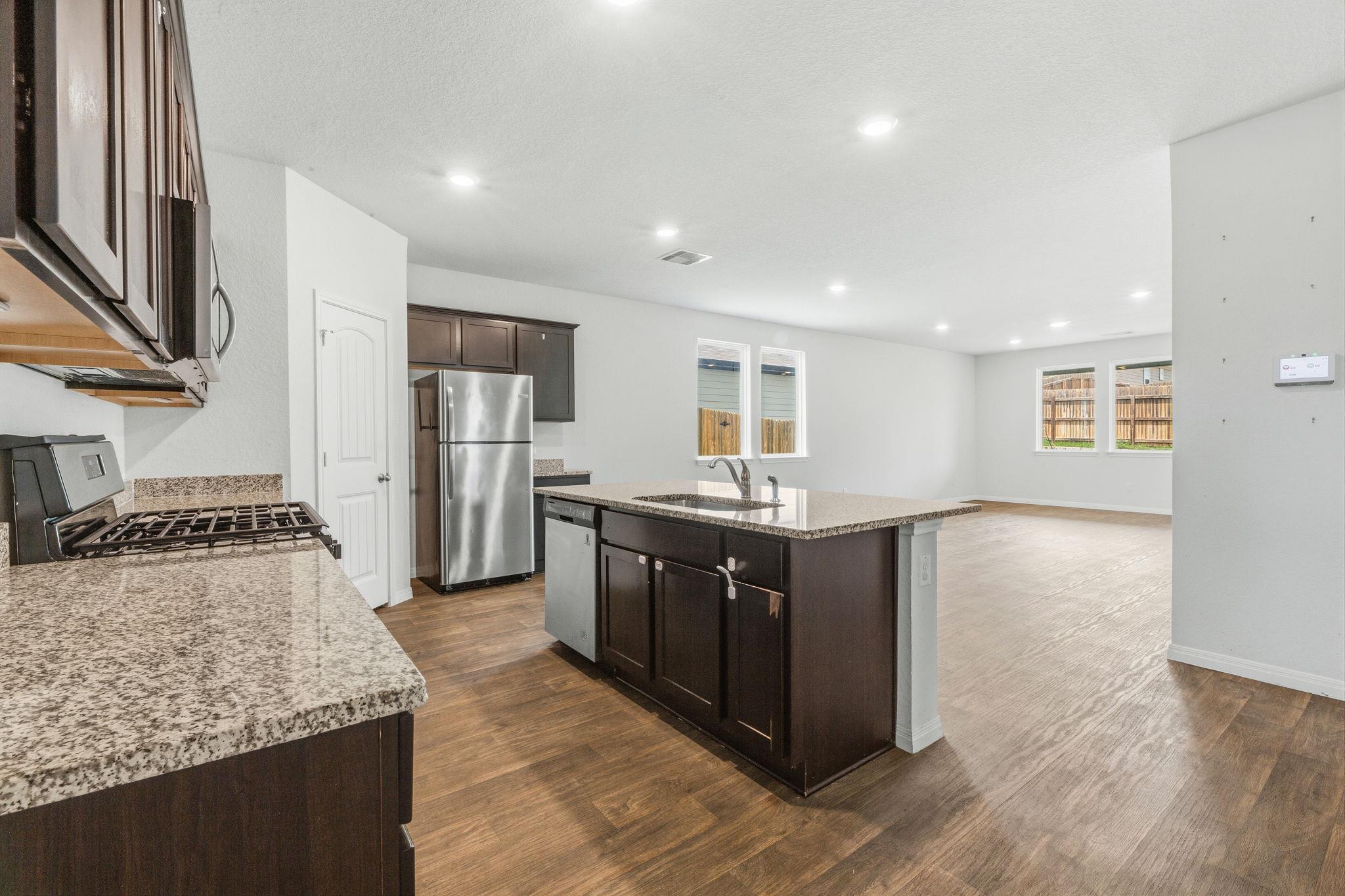 202 Eagle Mountain Trl Property Photo 9