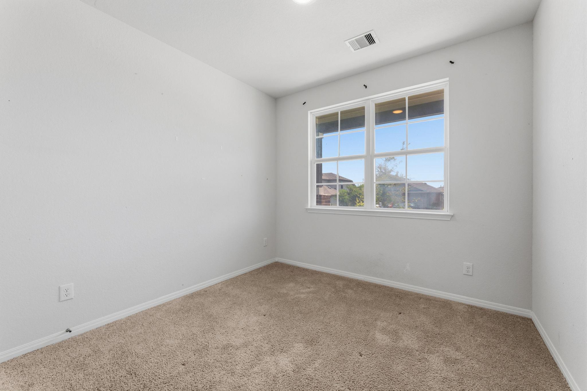 202 Eagle Mountain Trl Property Photo 26