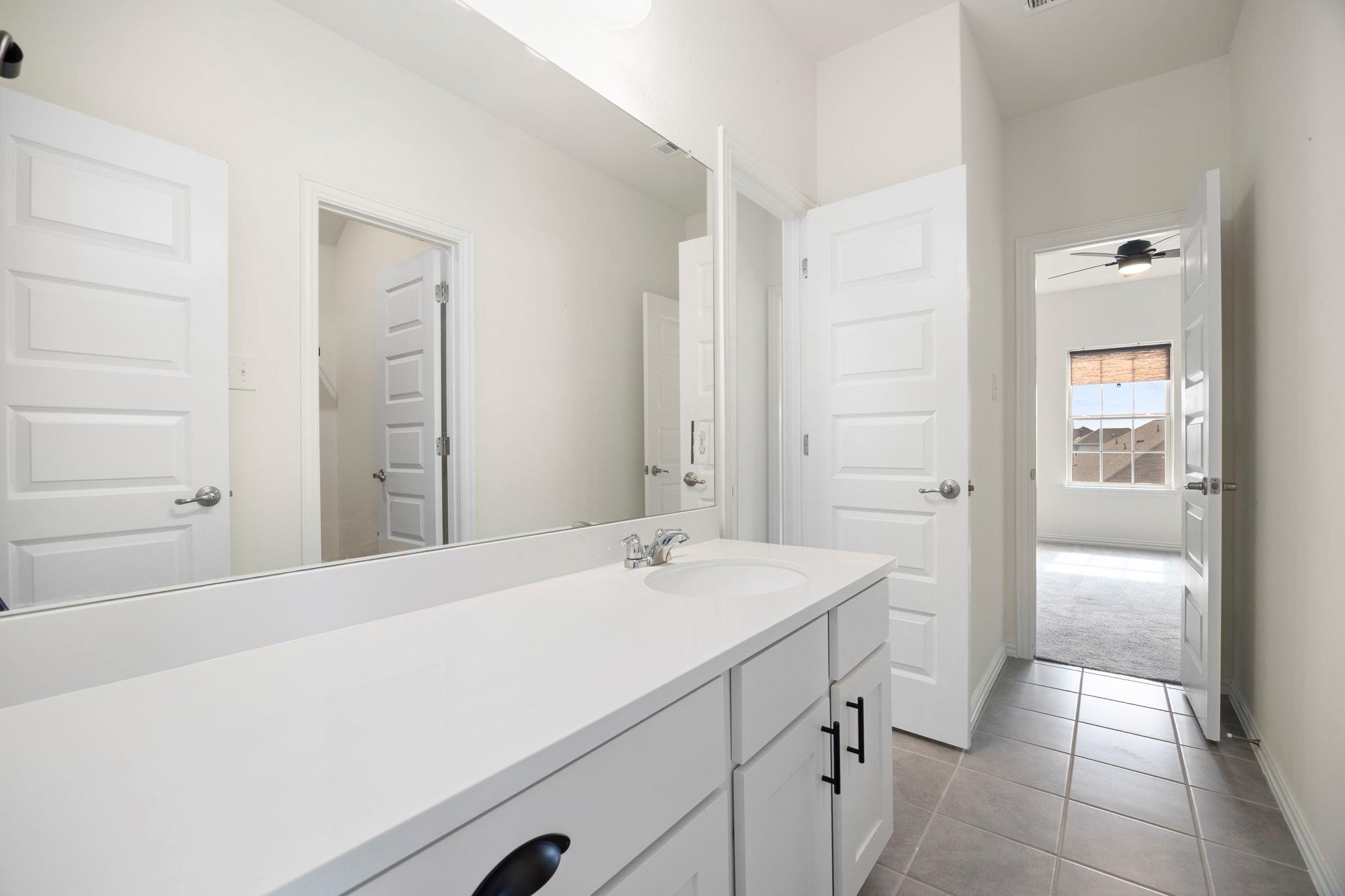 1098 Cherrystone Loop Property Photo 26