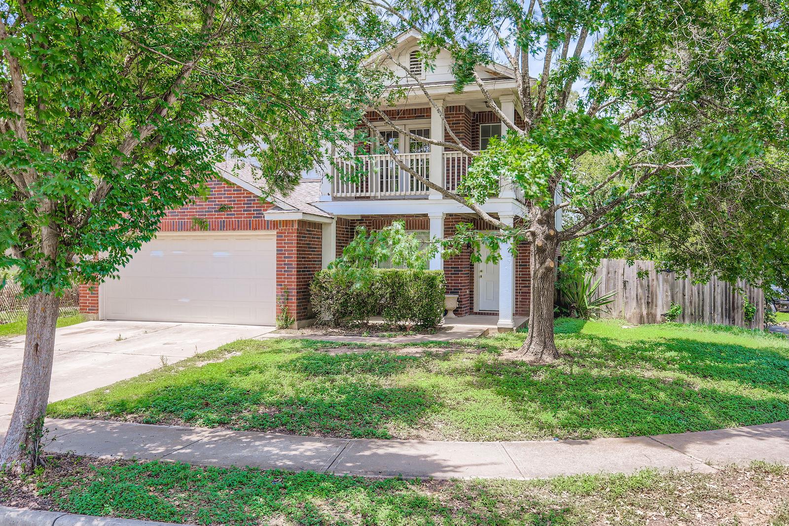 1900 Jesse Owens Dr Property Photo 2