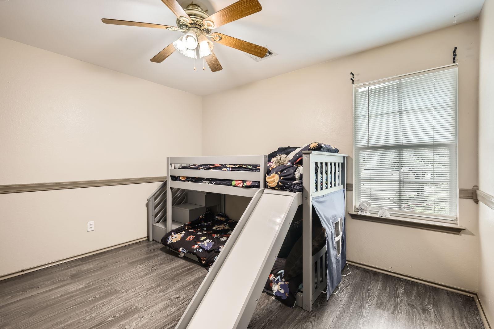 1900 Jesse Owens Dr Property Photo 20