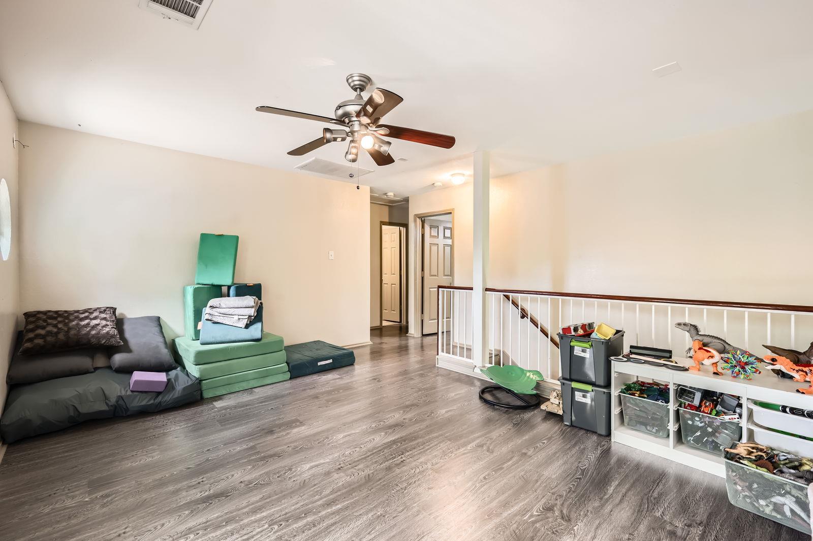 1900 Jesse Owens Dr Property Photo 21