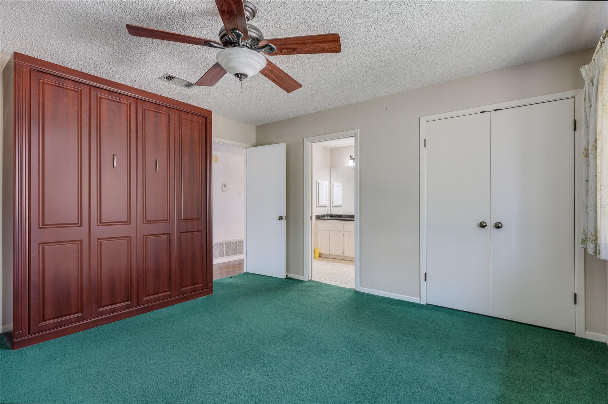 20900 Boggy Ford Rd Property Photo 18