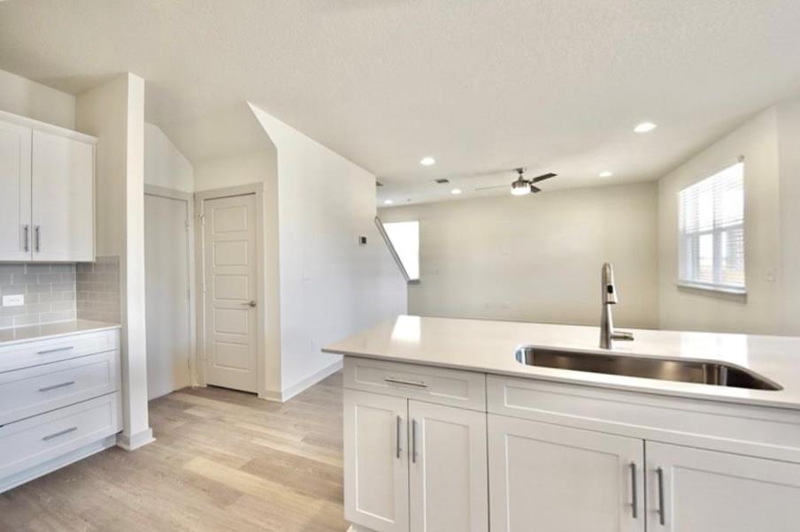 1016 Winnsboro Loop Property Photo 15