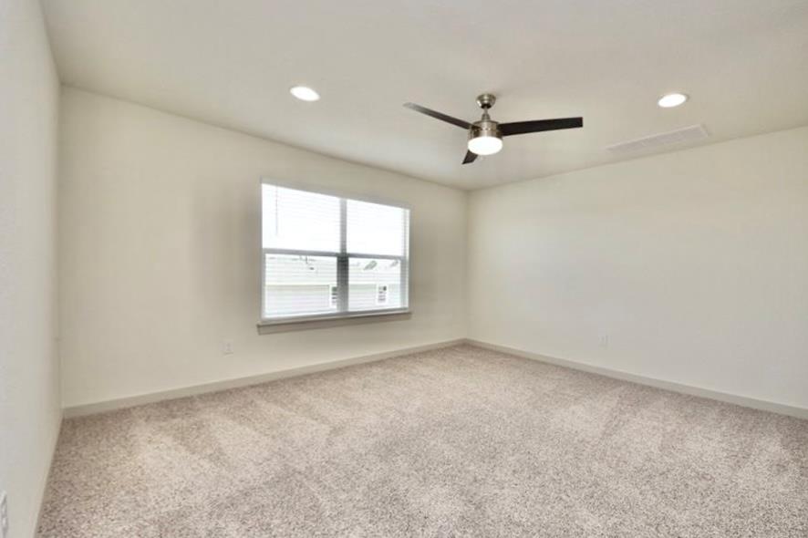 1016 Winnsboro Loop Property Photo 21