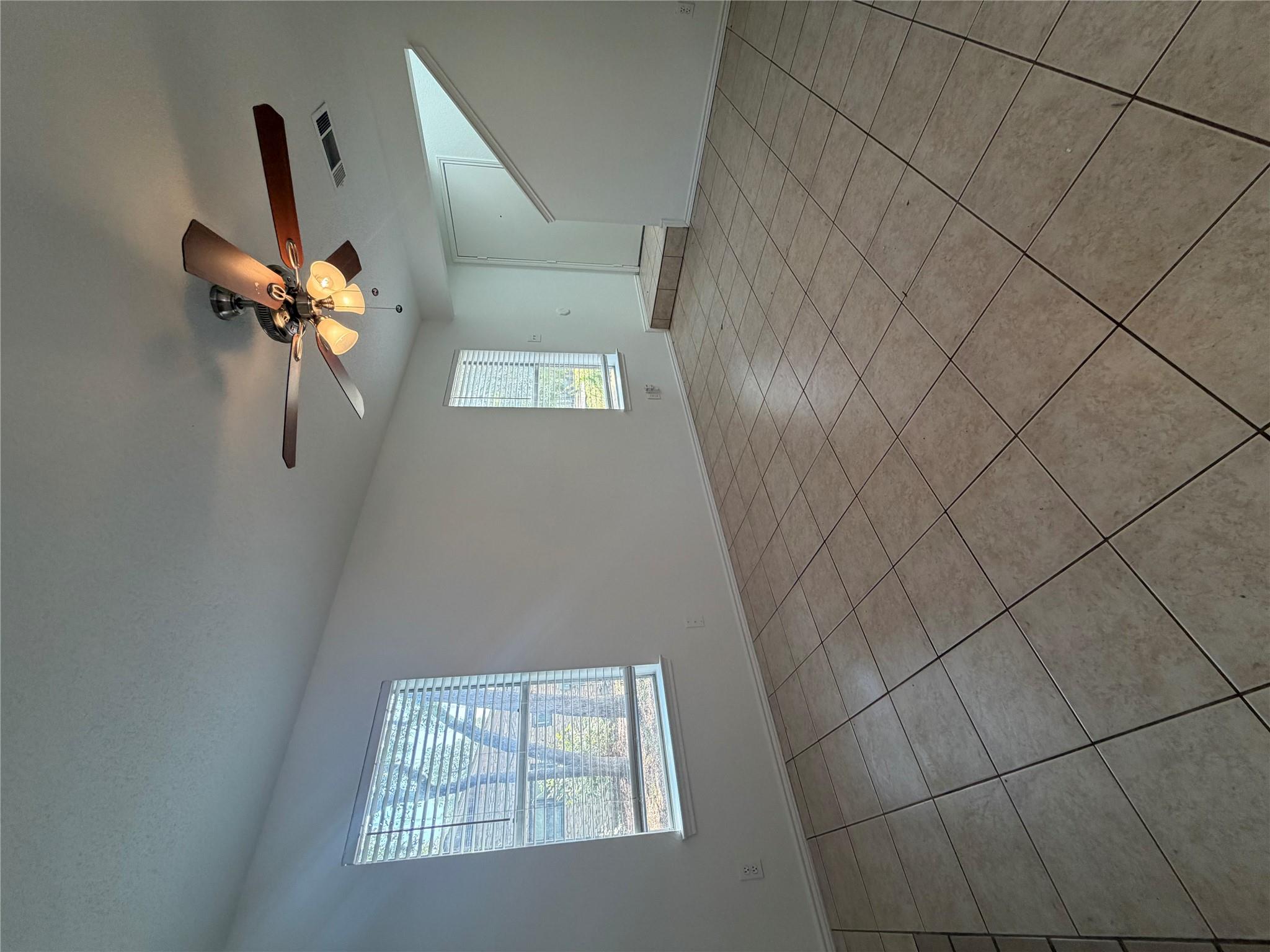 5908 Parkwood Dr #a Property Photo 6