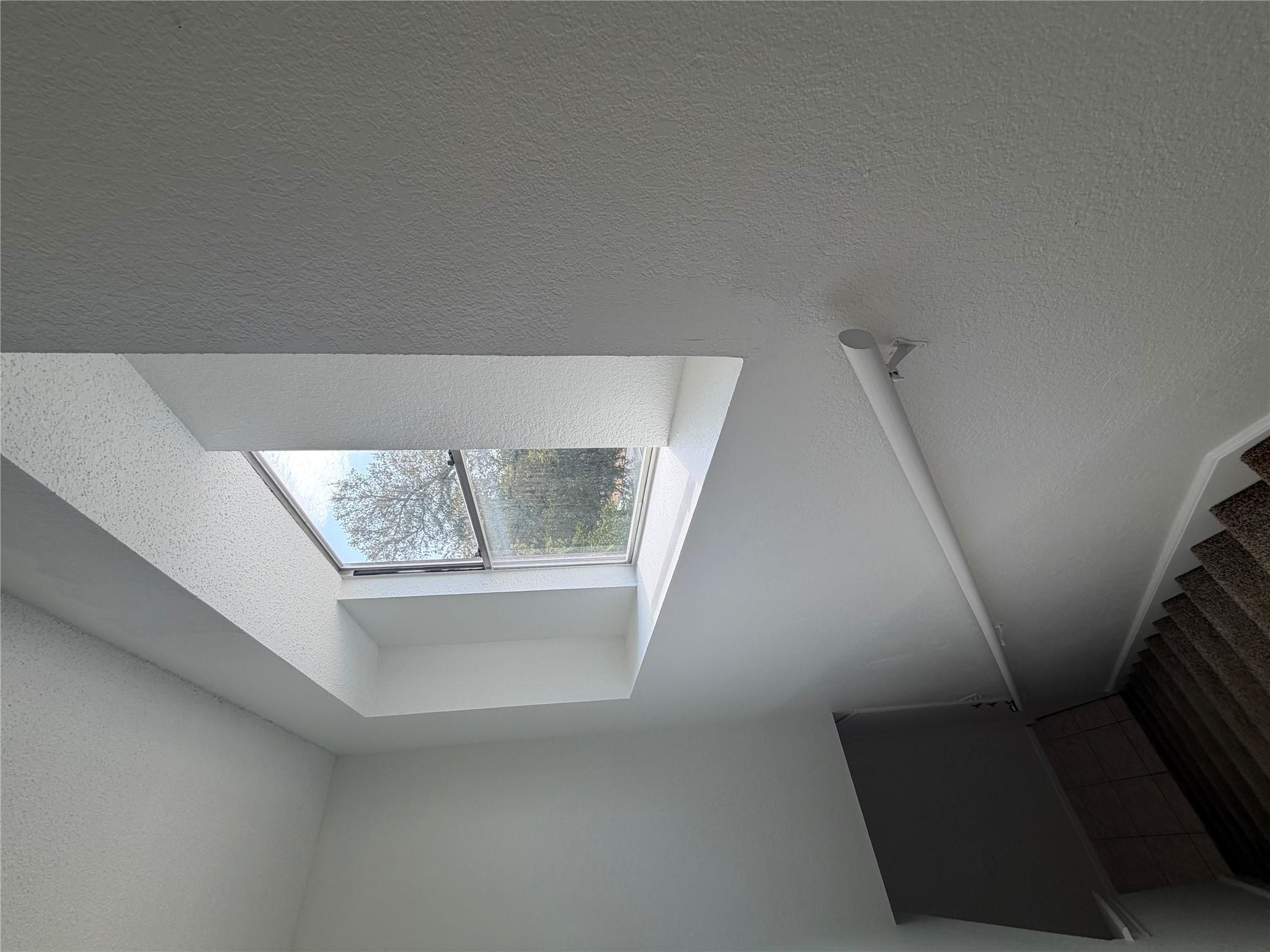 5908 Parkwood Dr #a Property Photo 12