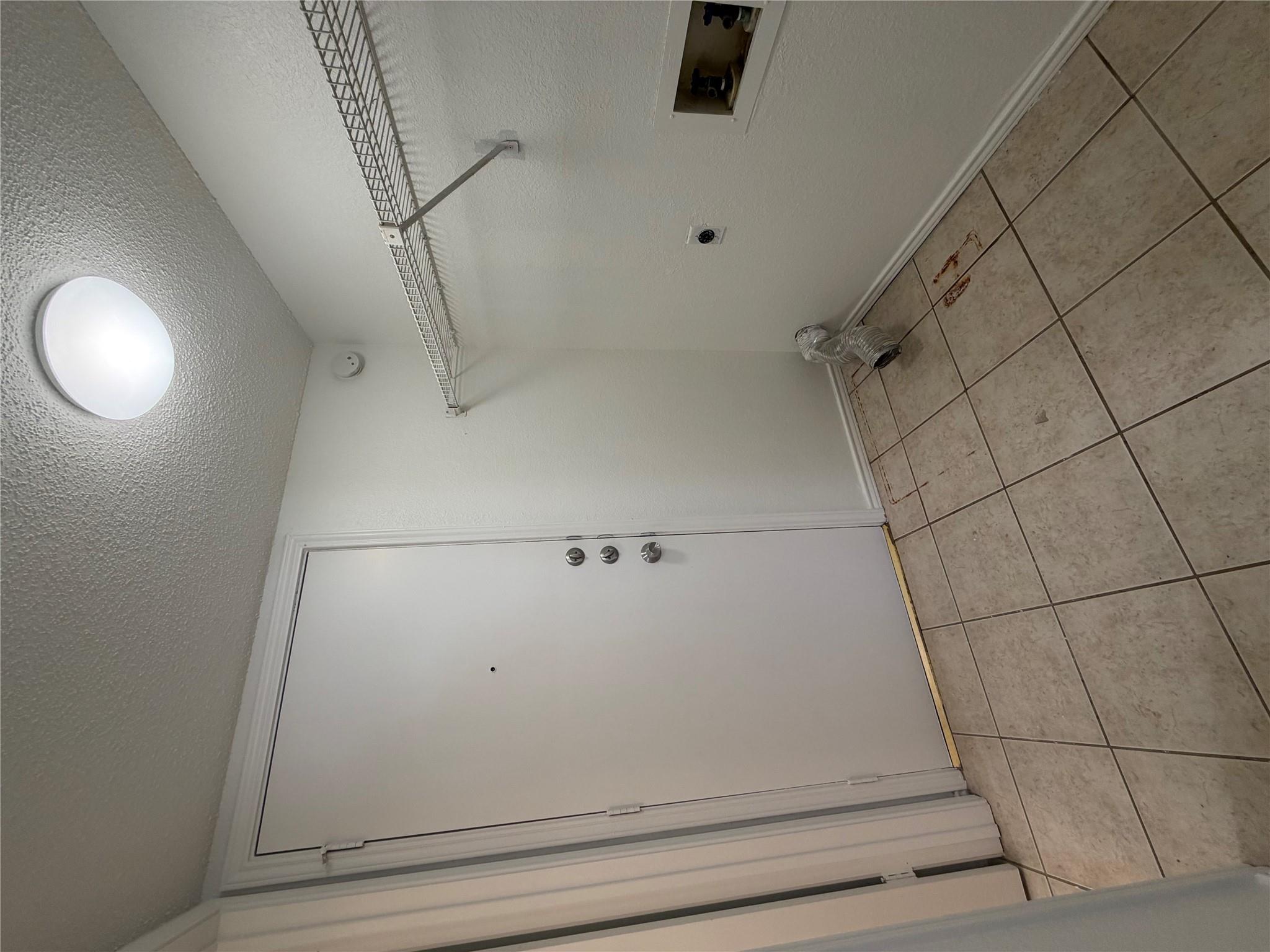 5908 Parkwood Dr #a Property Photo 18