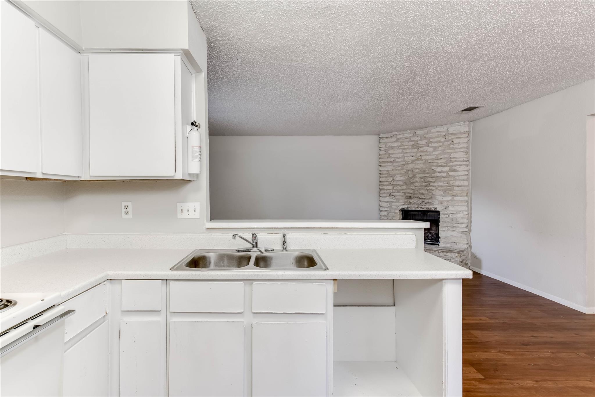 11907 Alpheus Ave #b Property Photo 11