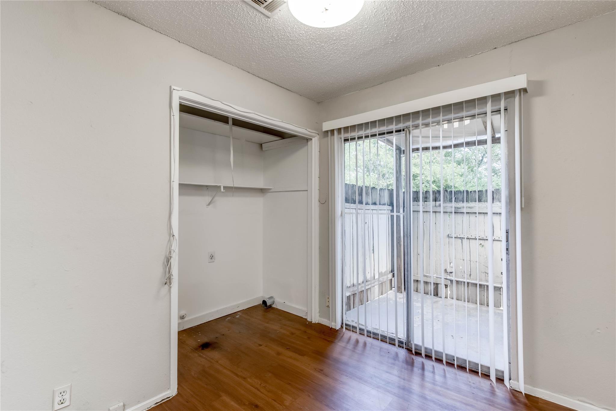 11907 Alpheus Ave #b Property Photo 13